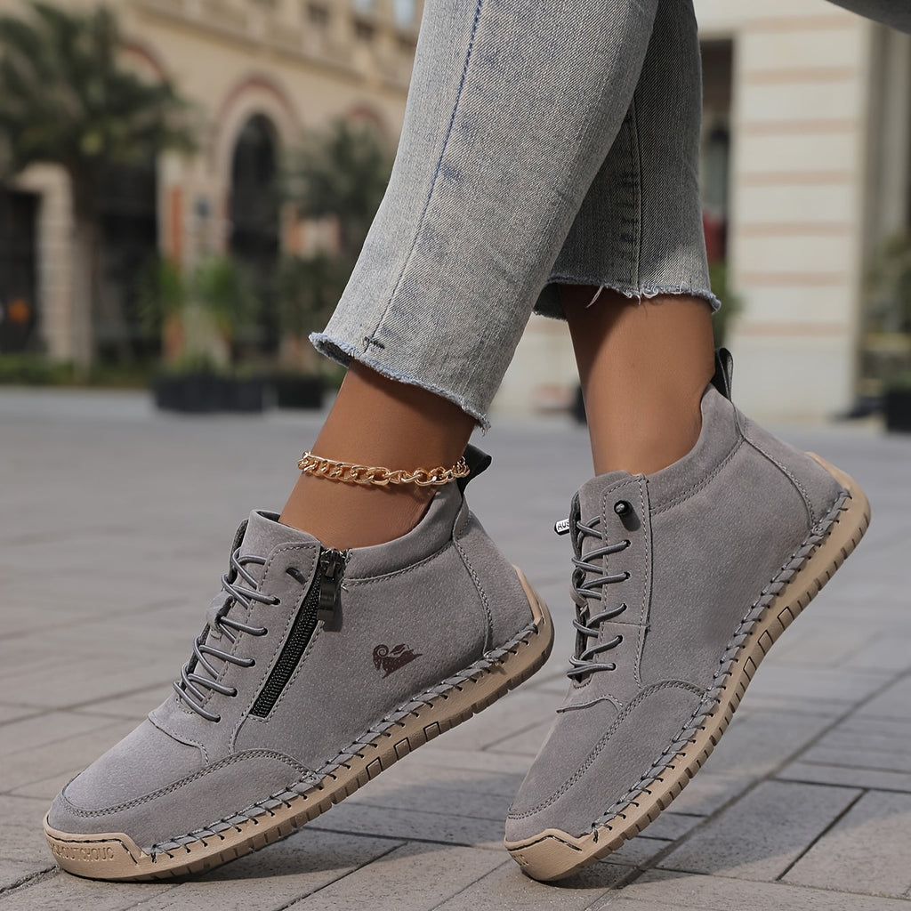 Mia – des baskets orthopédiques élégantes et confortables