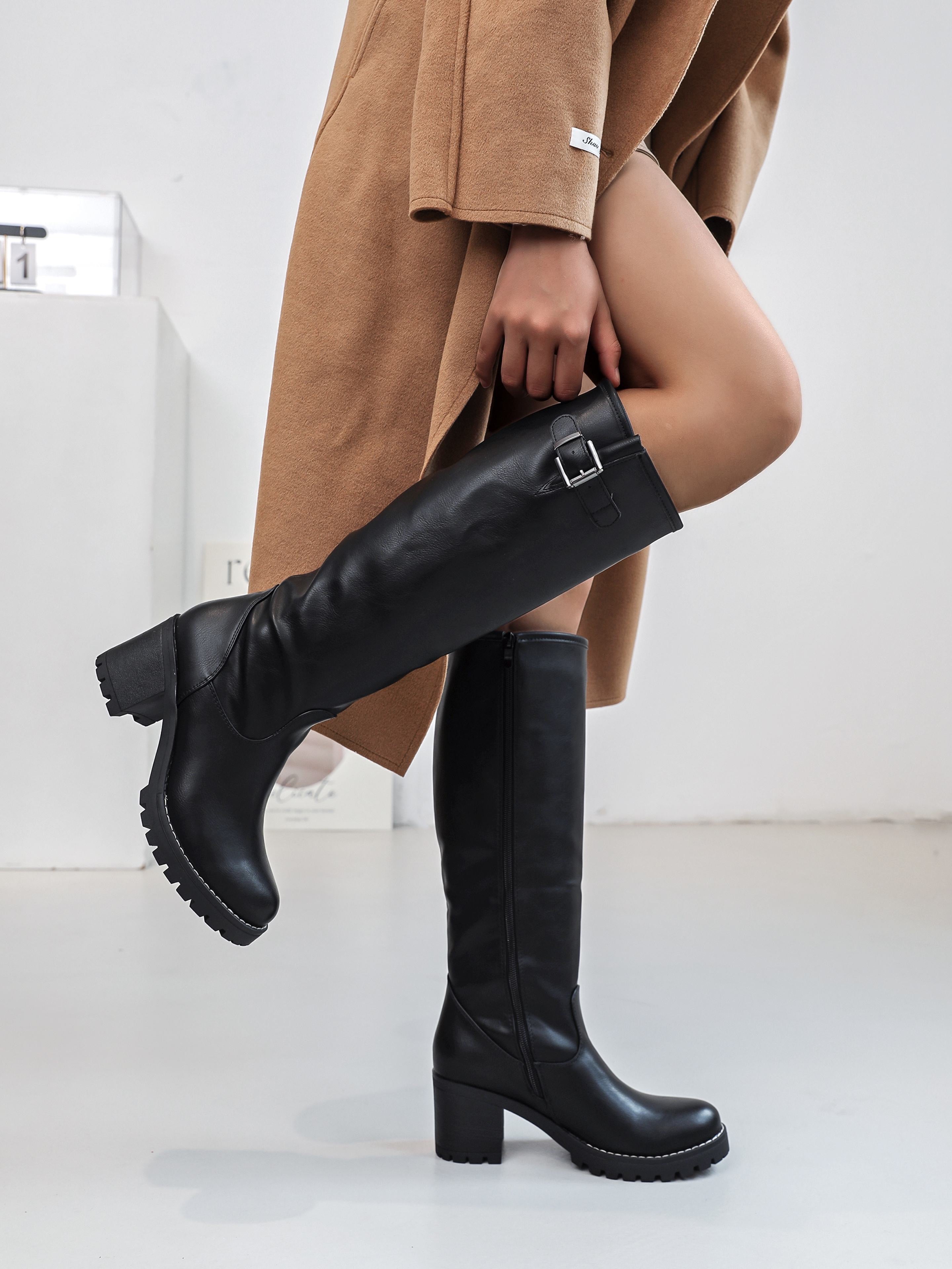 Karolina - Bottines noires à bride