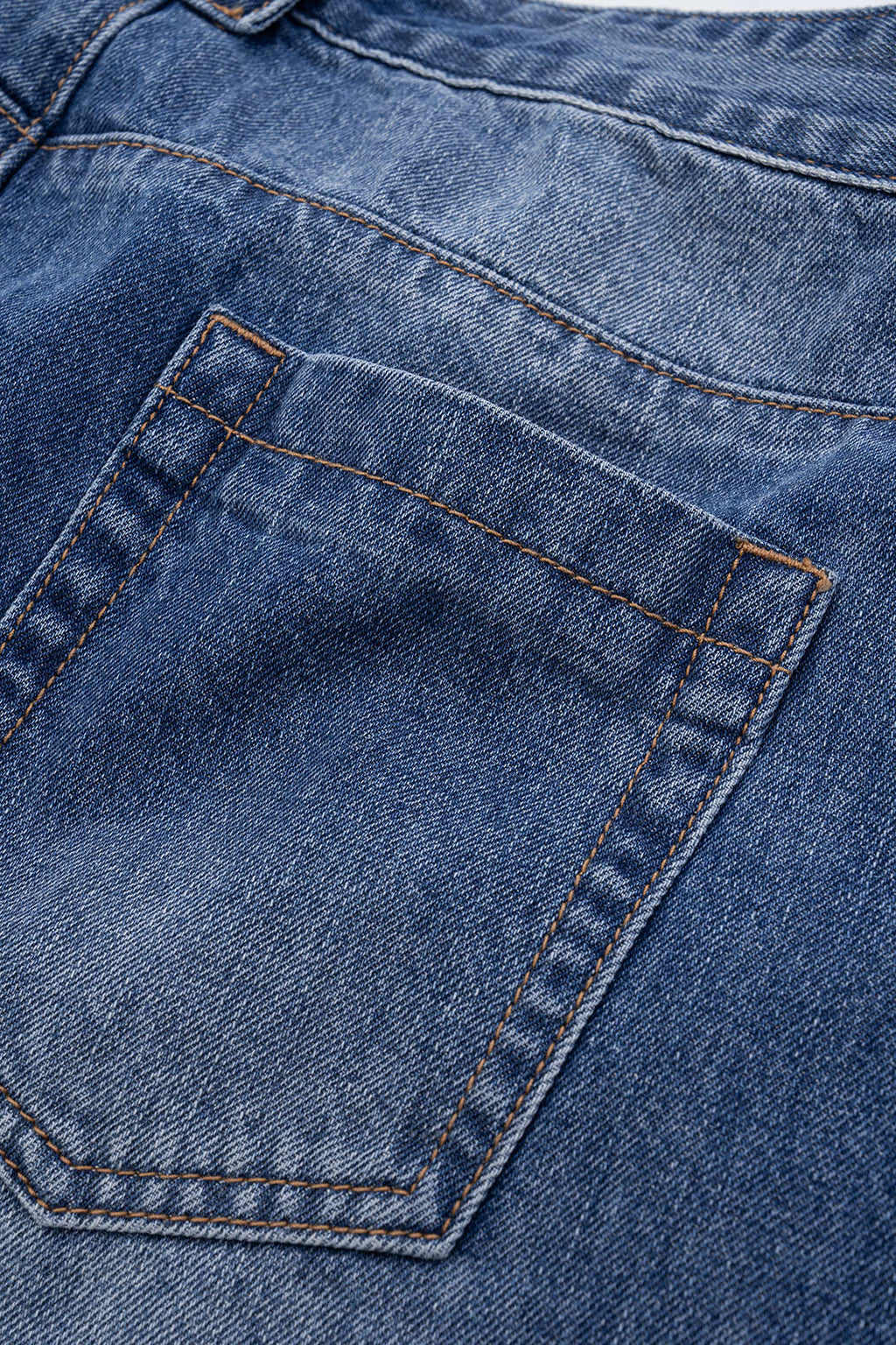 Jeans femme à jambes larges et taille haute