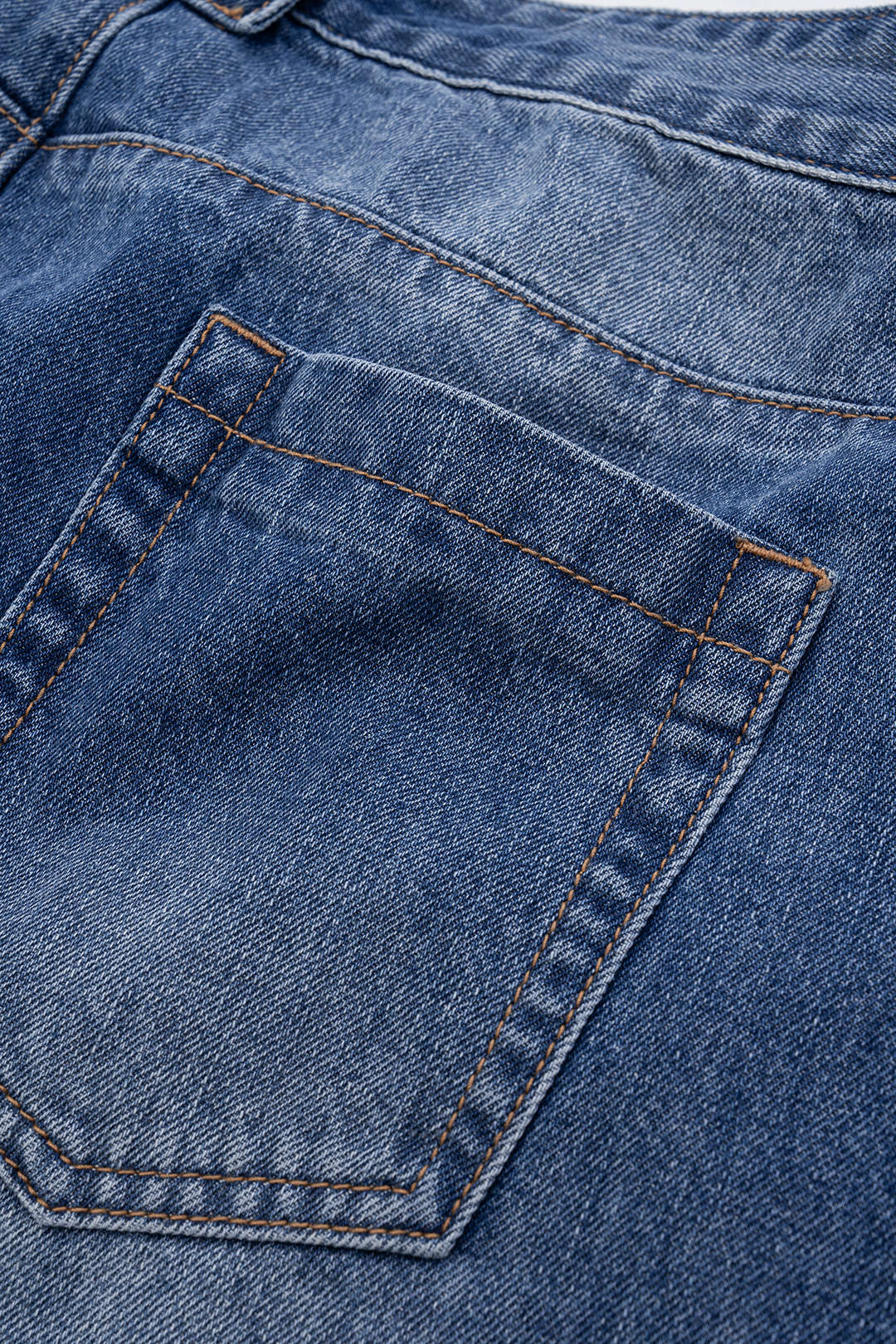 Jeans femme à jambes larges et taille haute