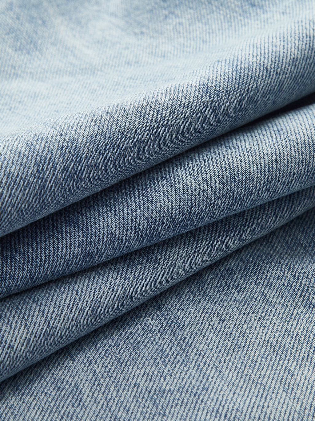 High-waist jeans met uitlopende pijpen