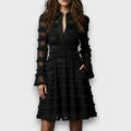 Robe en dentelle Natalia à décolleté en V élégant