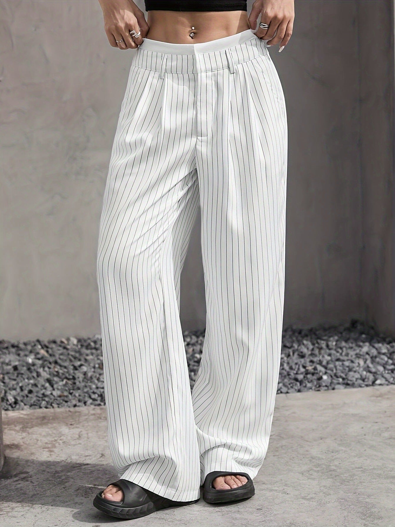 Lia | Pantalon à rayures taille haute