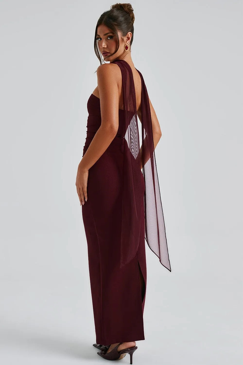 Elise – Maxi-jurk met split van vintage kant
