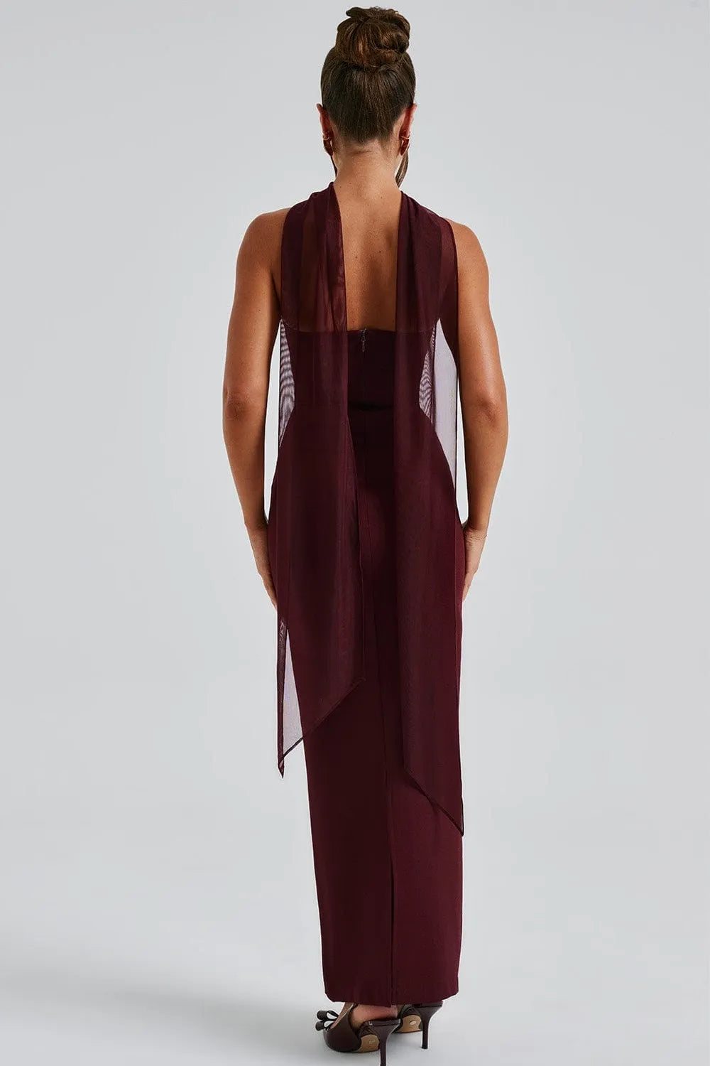 Elise – Maxi-jurk met split van vintage kant